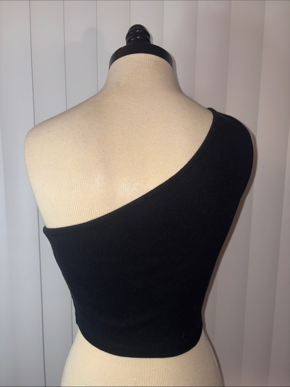 ZARA Asymmetrical One Shoulder Cutout Crop Top Black Ribbed Knit Large - Picture 3 of 4